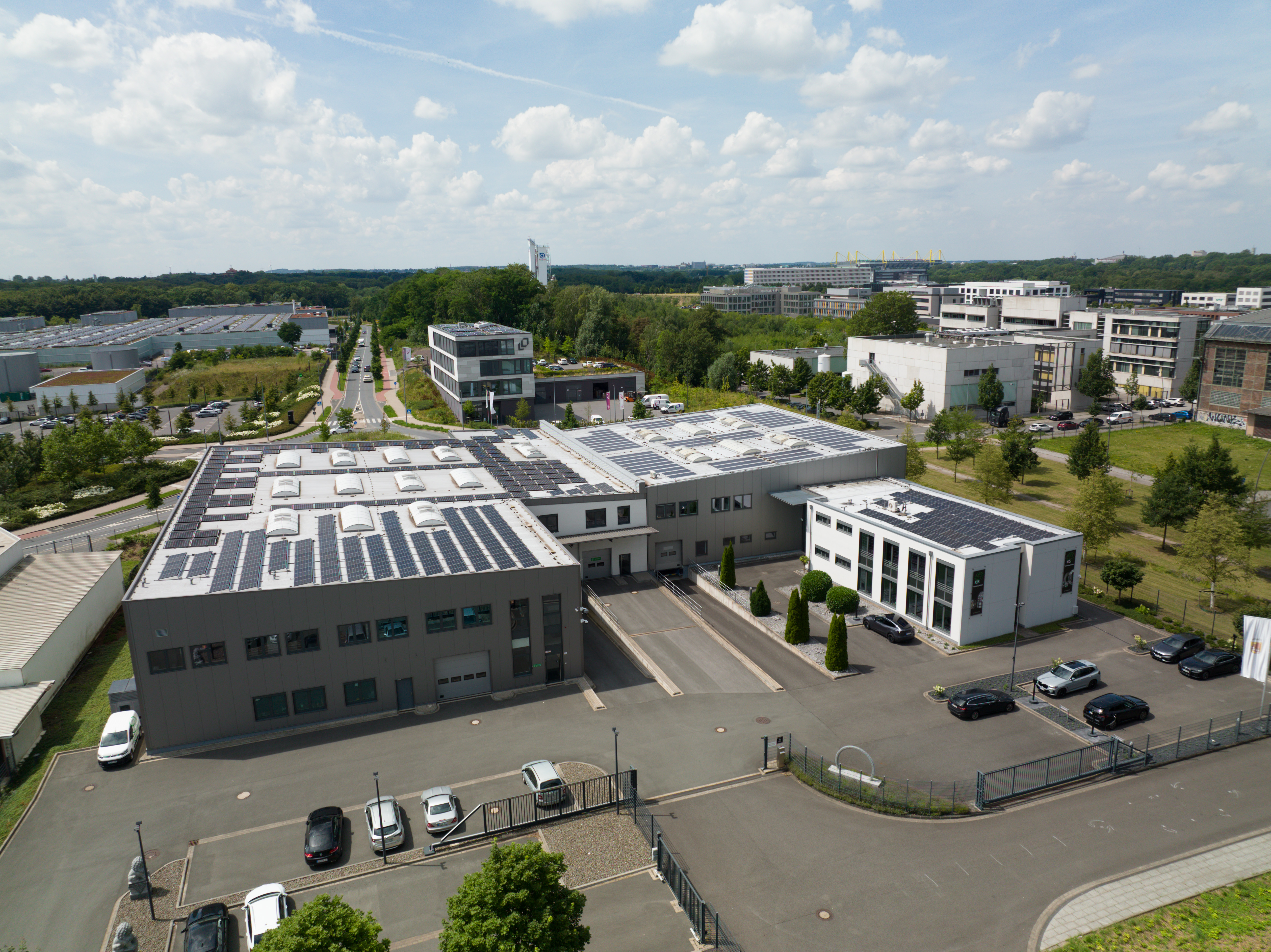 Luftbild des Firmengebäudes von KIS Antriebstechnik