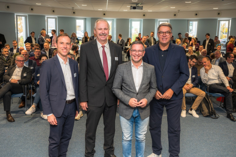 Wasserstoffallianz Westfalen: Stefan Peltzer (IHK zu Dortmund), Martin Wiggermann (Stellv. Landrat Kreis Unna) Marc Herter (OB Hamm) und OB Thomas Westphal