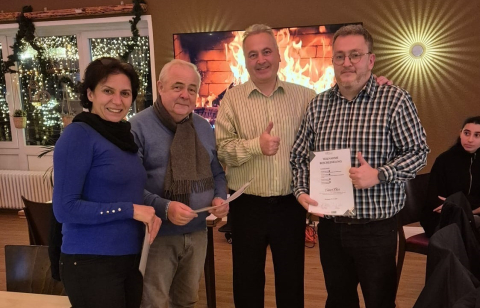 Aushändigung der Teilnahmebescheinigung